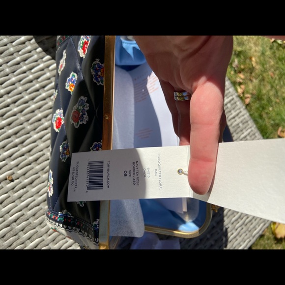 Tory Burch Floral Cleo Handbag - Picture 7 of 8